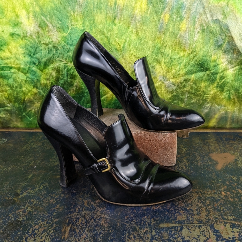 Stuart Weitzman Black Patent Leather Heels